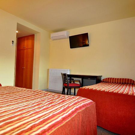 Hotel Sole La La Pobla de Segur Eksteriør billede