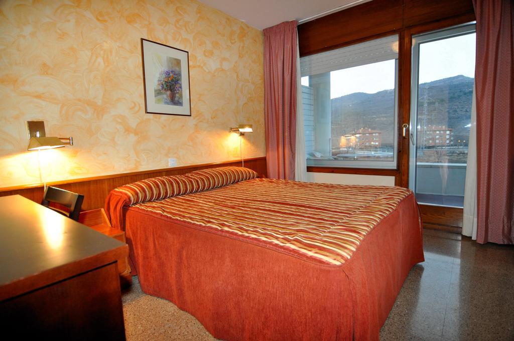 Hotel Sole La La Pobla de Segur Værelse billede